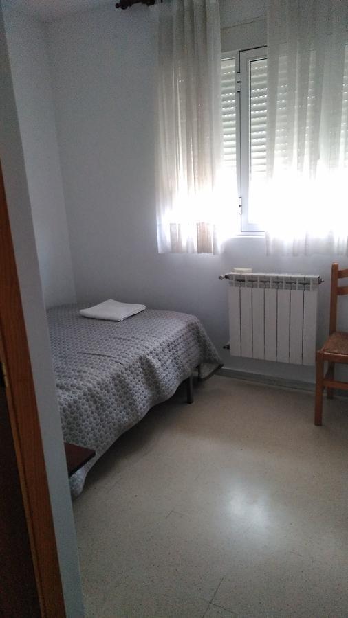 Hostal El Tropezon Матальяна-де-Вальмадригаль Экстерьер фото